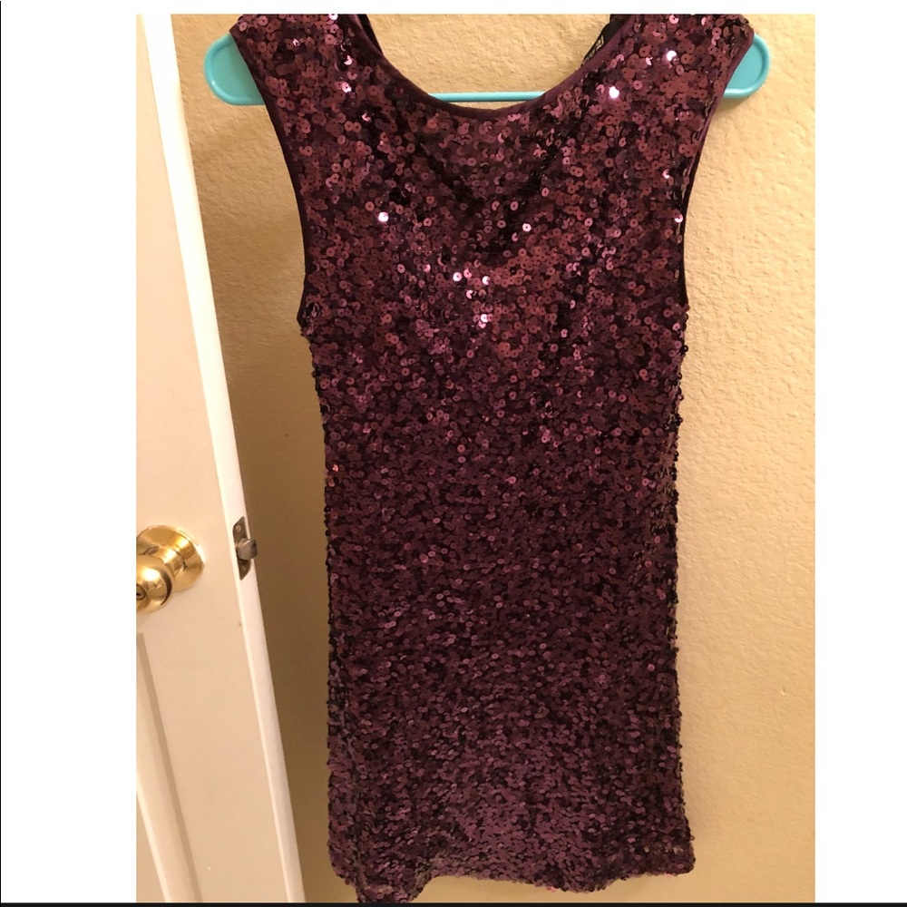 Sequin, slim fit, mini cocktail dress